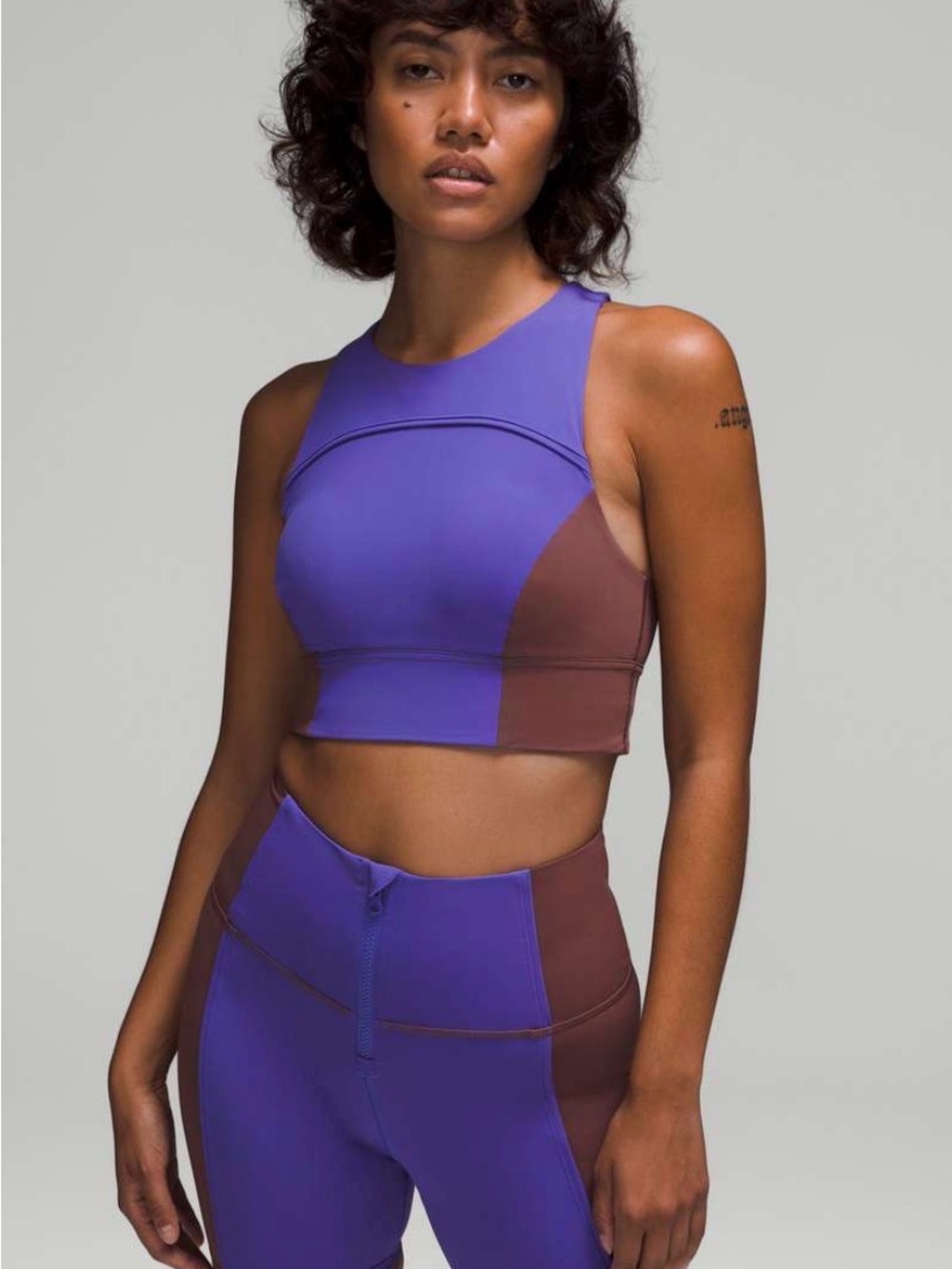 Lululemon Hike to Swim Bra
Charged Indigo / Dark Oxide / Charged Indigo